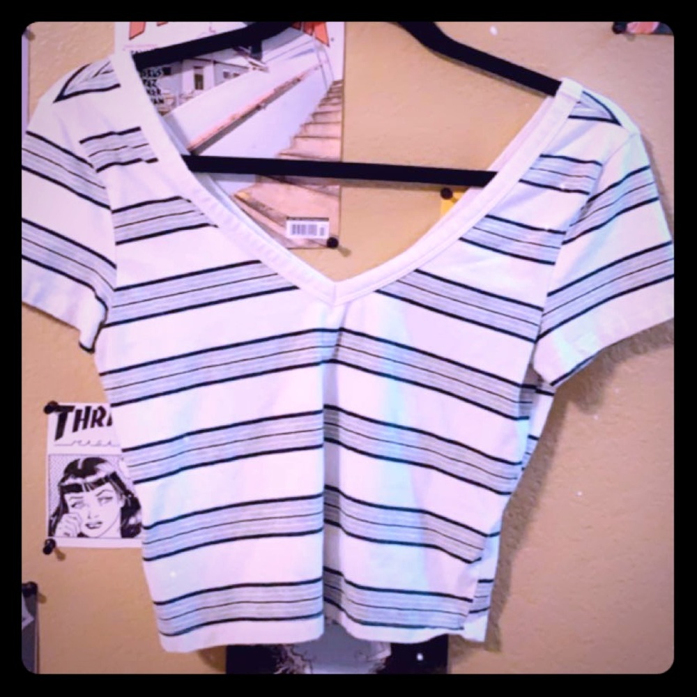 white, grey, navy blue crop top